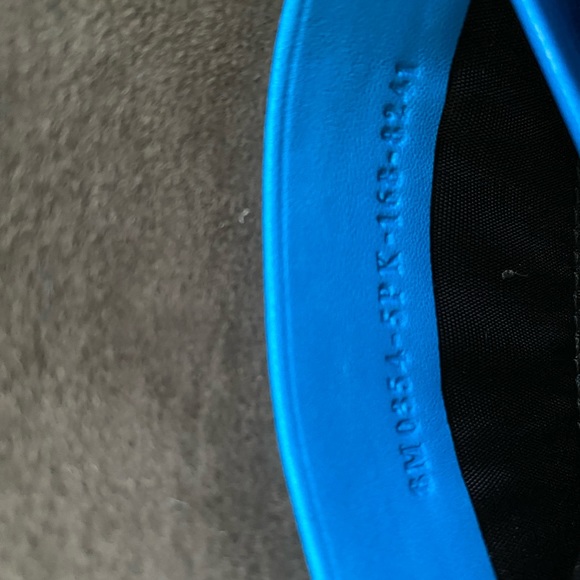 Fendi baguette crossbody bag - Picture 6 of 15